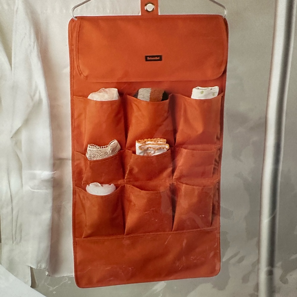 REISENTHEL “WAND” WALL STORAGE NWT IN BRIGHT ORANGE w/ ALUMINUM HANGER